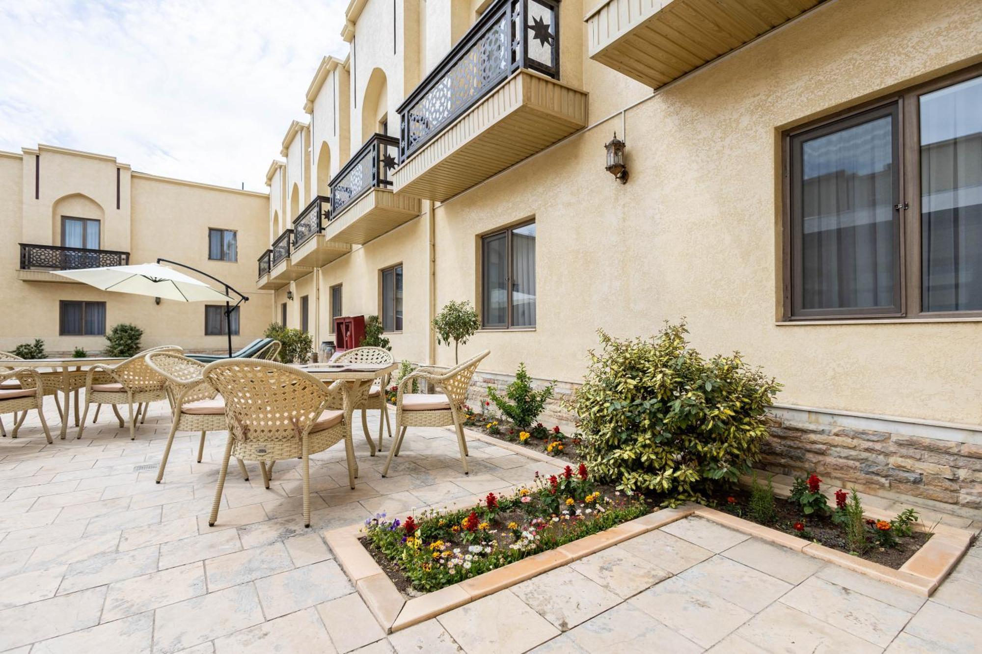 Khan Hotel Самарканд Екстериор снимка